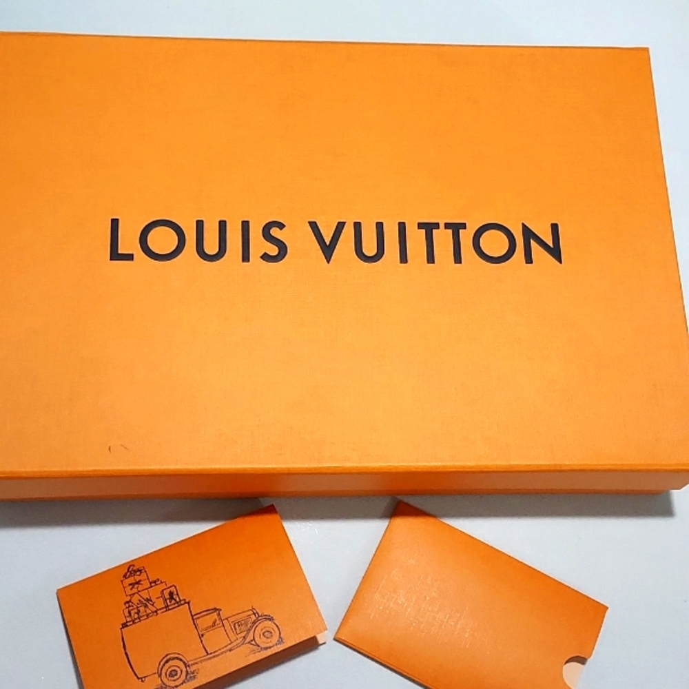 Louis Vuitton box with Gift tag Envelope & Dust Bag